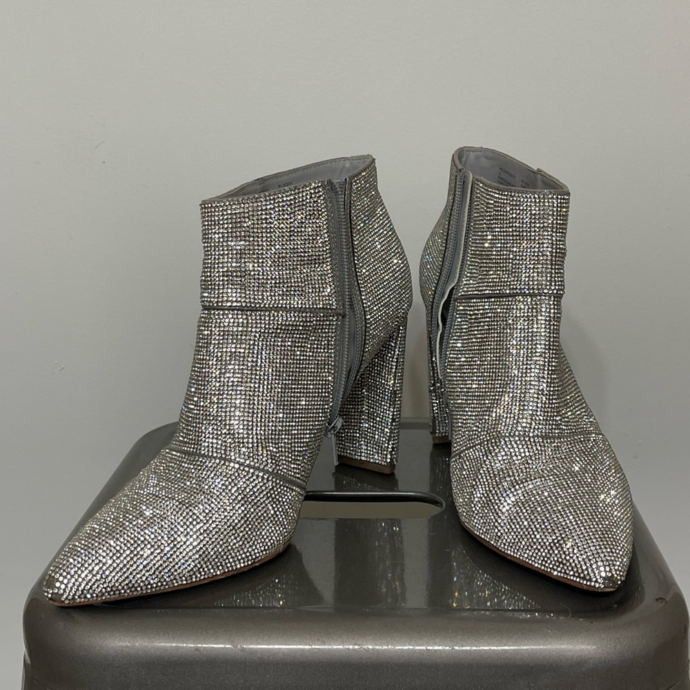 Steve Madden Rhinestone Diamond Sparkle Heeled Boots